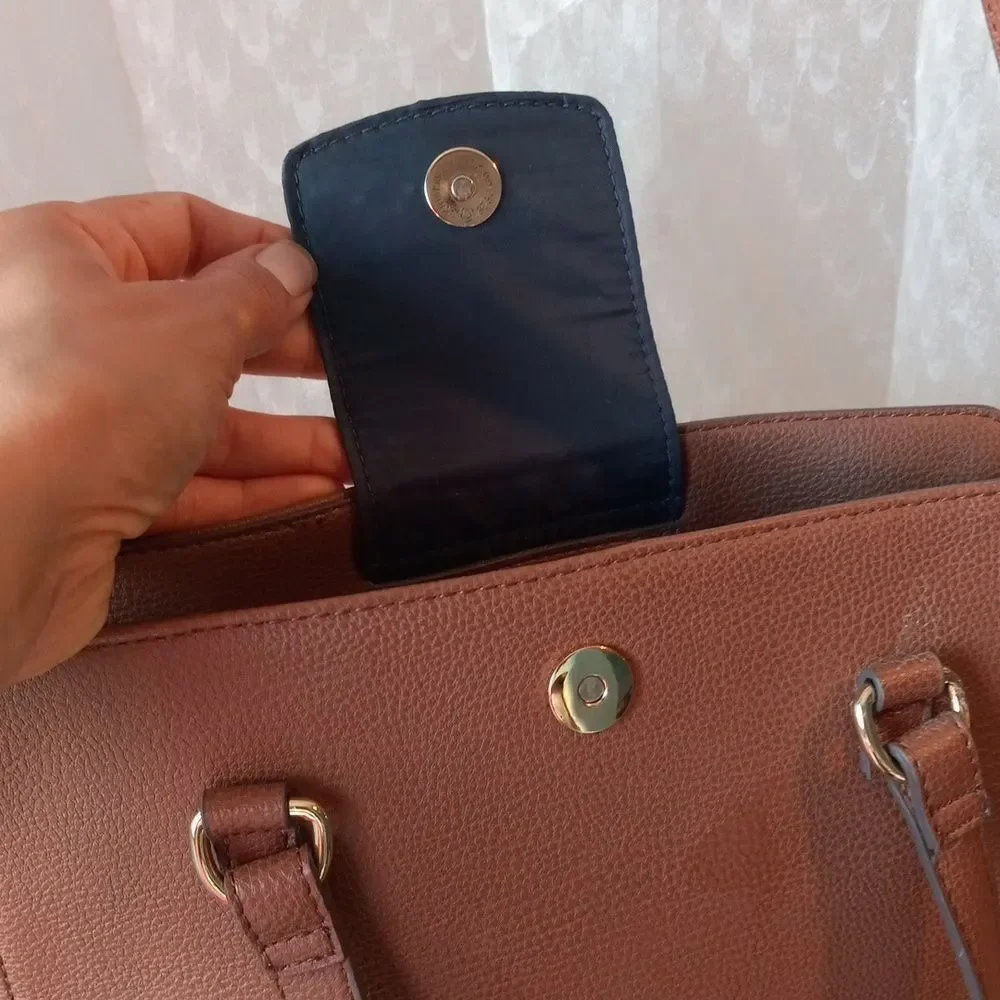 Tommy Hilfiger Tan Leather Purse